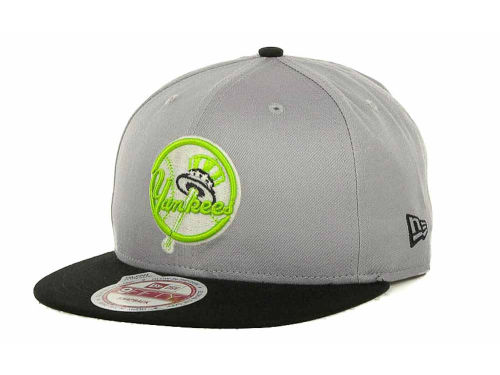 Gray New York Yankees New Era MLB Glow In The Dark Snap 9FIFTY Cap